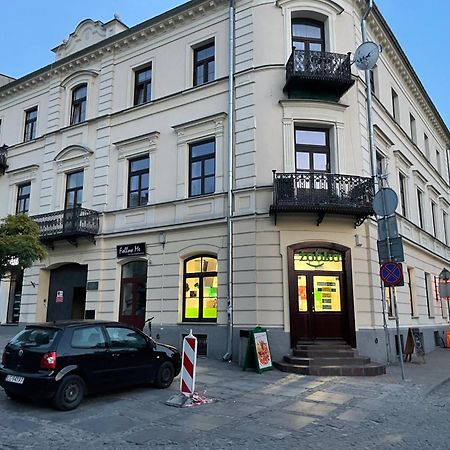 Apartamenty Luczkowskiego Z Widokiem Na Studnie 3 Chełm Buitenkant foto